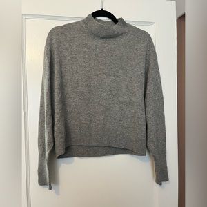 Everlane Cropped 100% Cashmere Mock-neck Sweater Medium